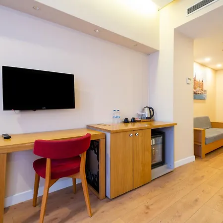 Vvr Harbiye 4* Стамбул